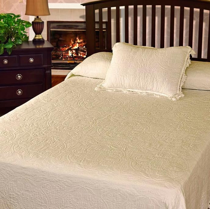 Colonial Rose Cotton Matelasse Coverlet